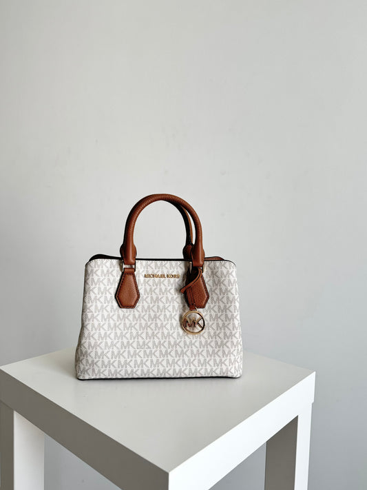 Michael Kors mercer medium